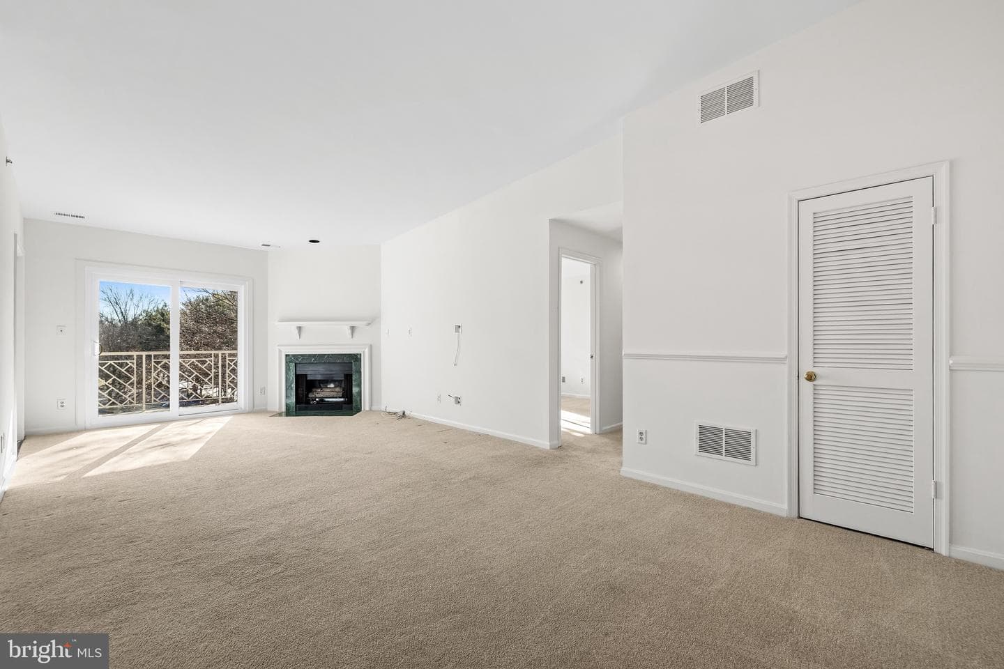 416 Rockfleet Road #301 photo 10