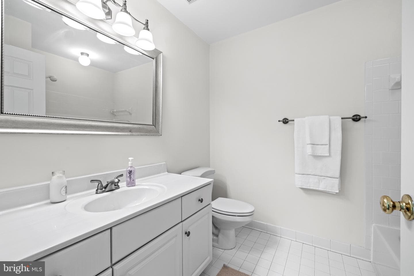 416 Rockfleet Road #301 photo 24