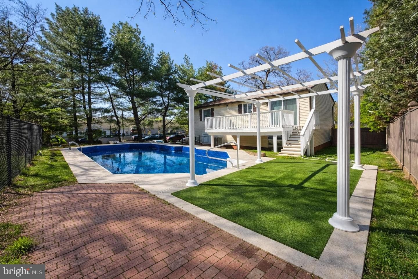 3329 E Joppa Road photo 3