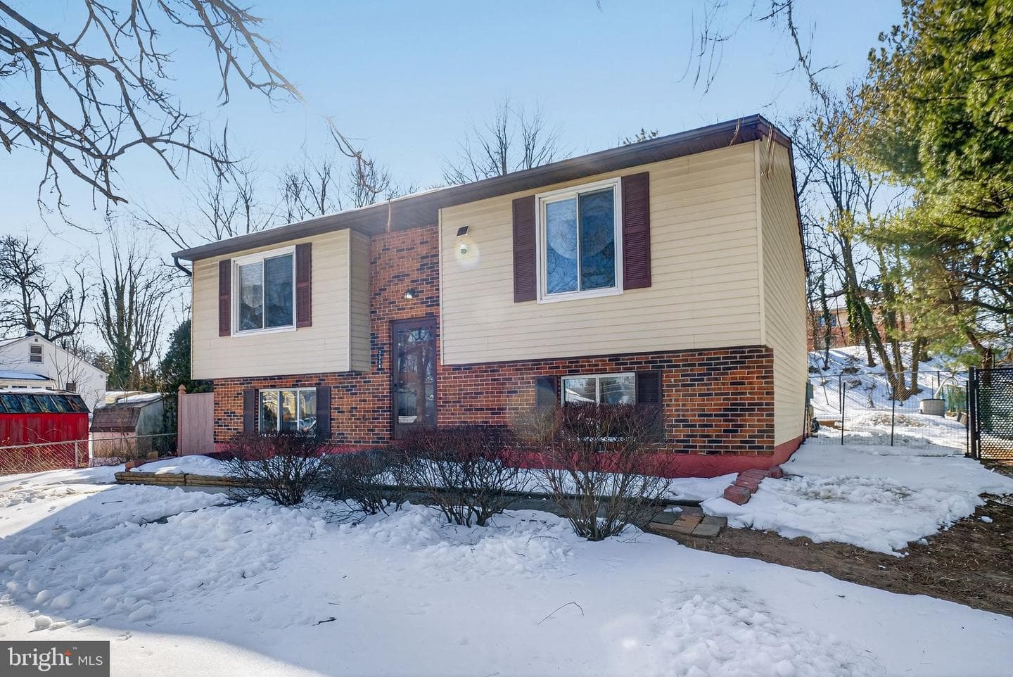 3329 E Joppa Road photo 8