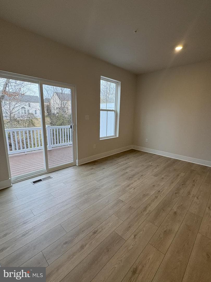 7701 River Reach Road photo 7