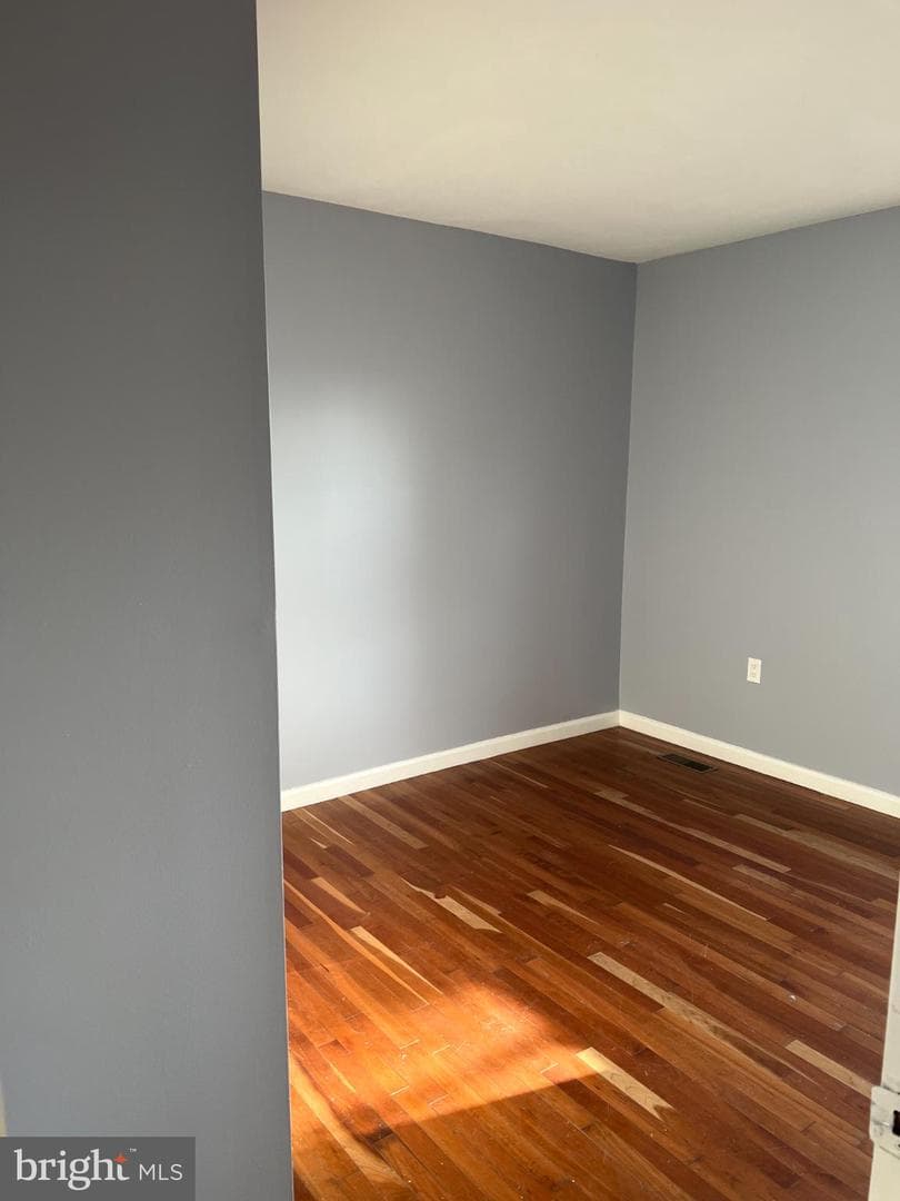 1704 Chesaco Avenue photo 3