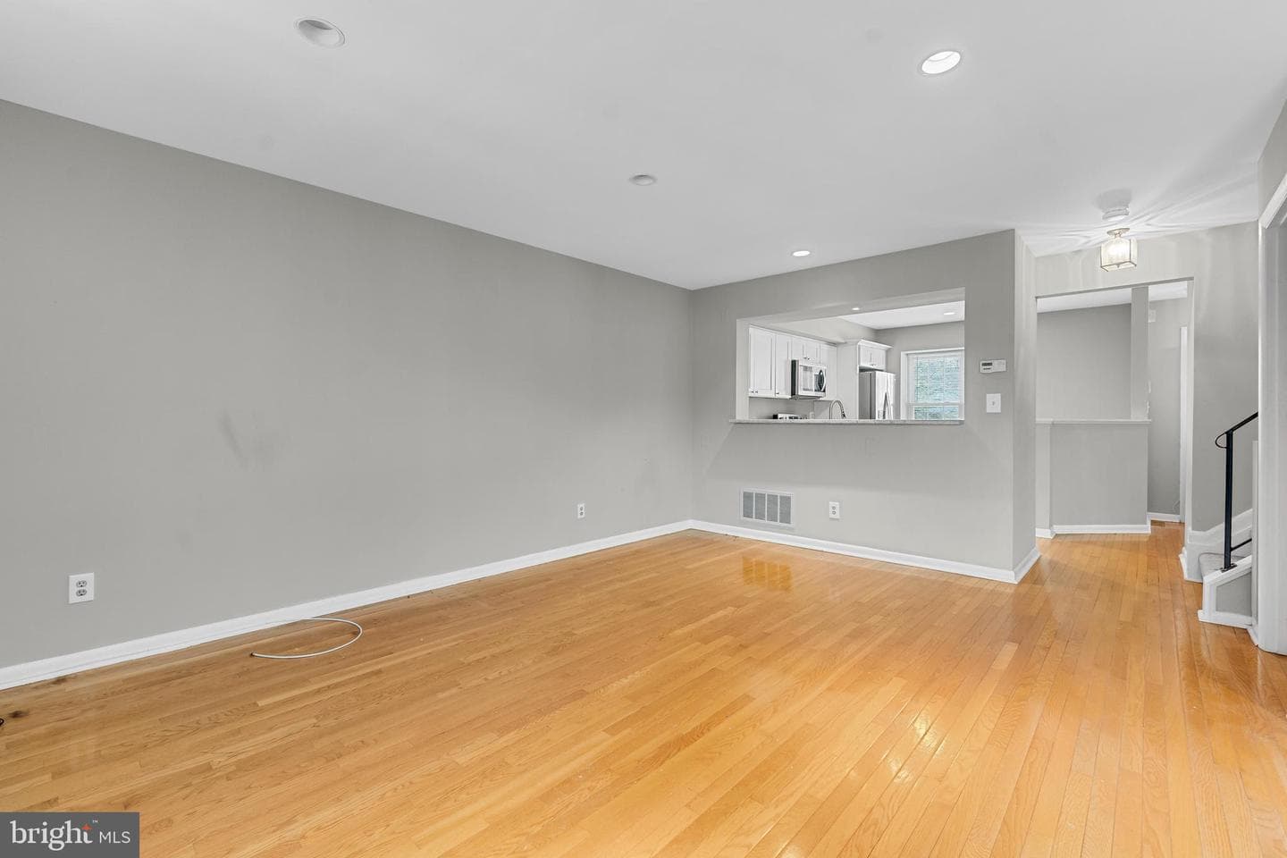 1923 Newhaven Drive photo 16
