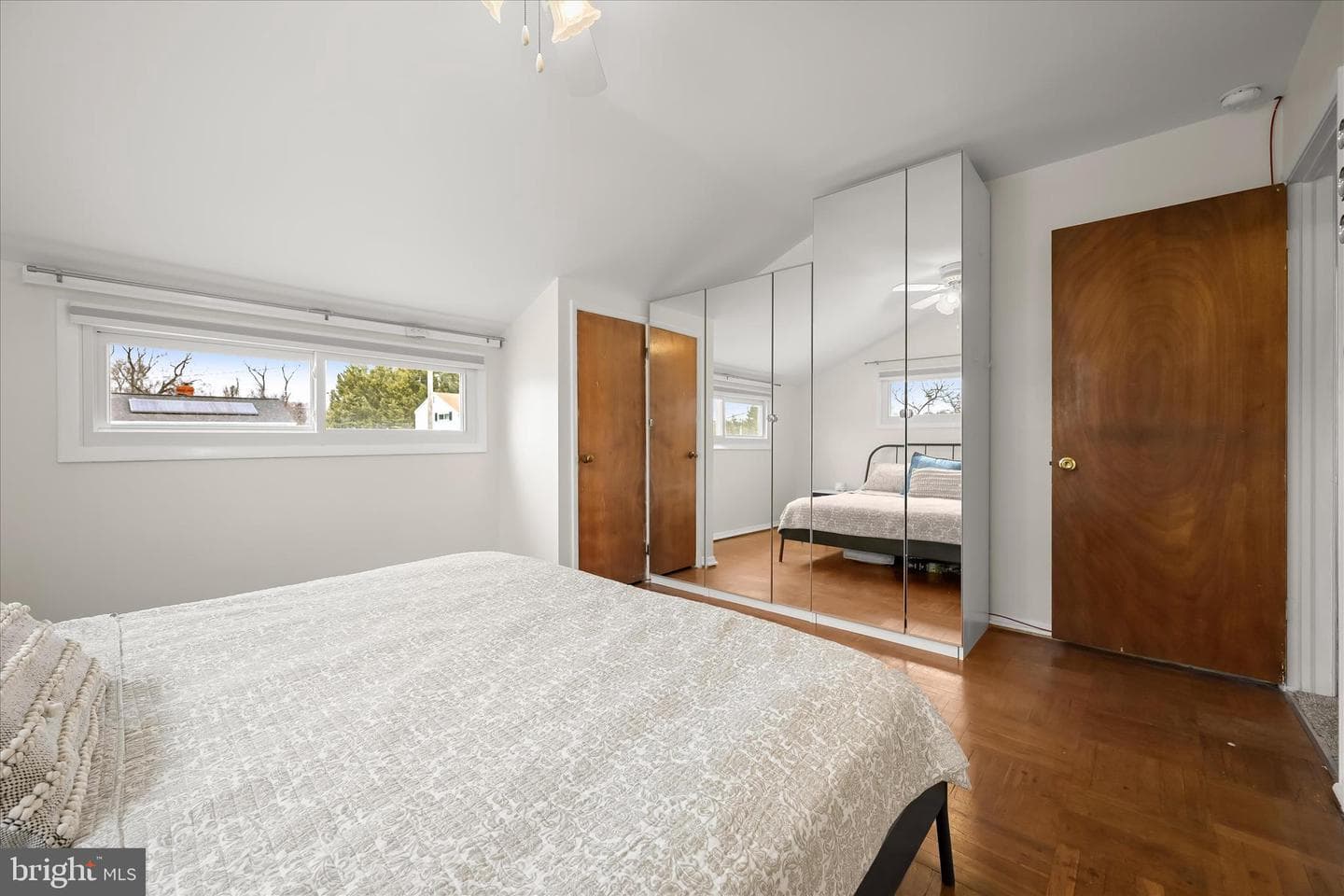 1204 Birch photo 22