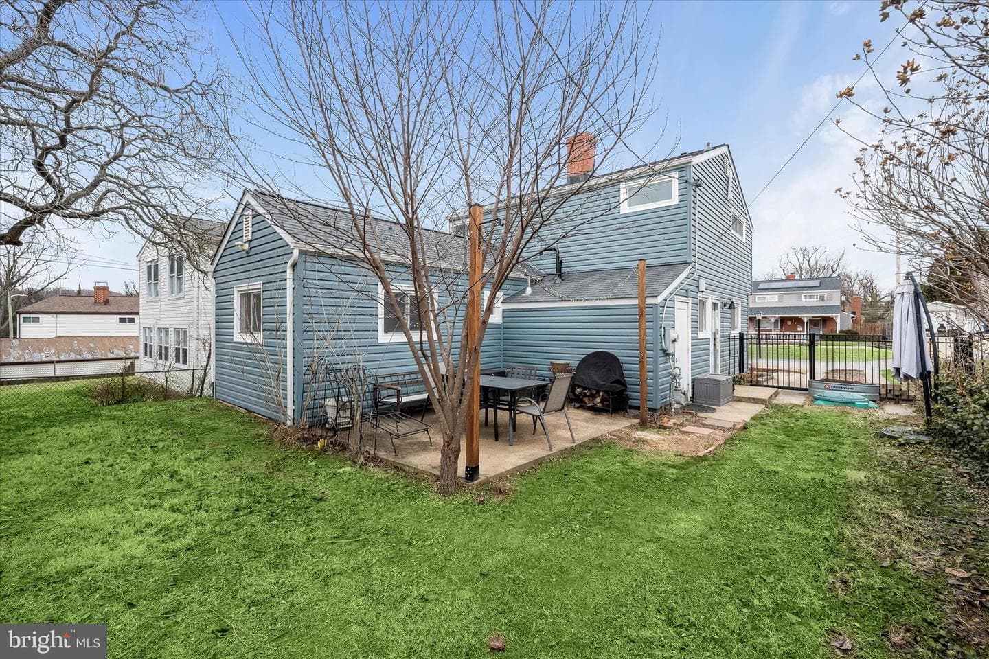 1204 Birch photo 31