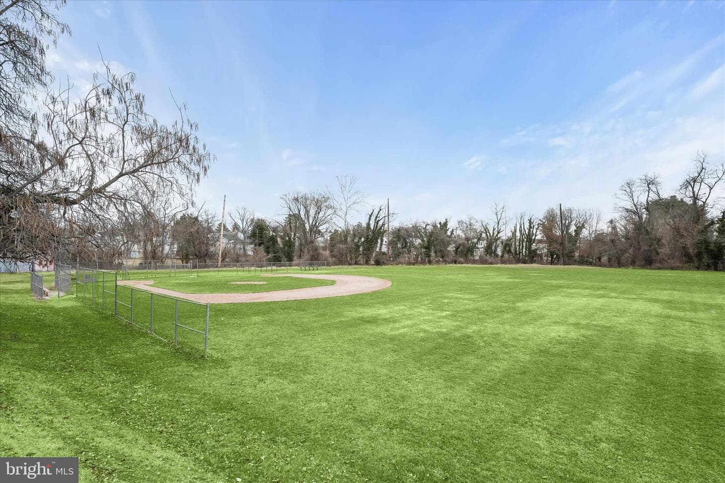 1204 Birch photo 36