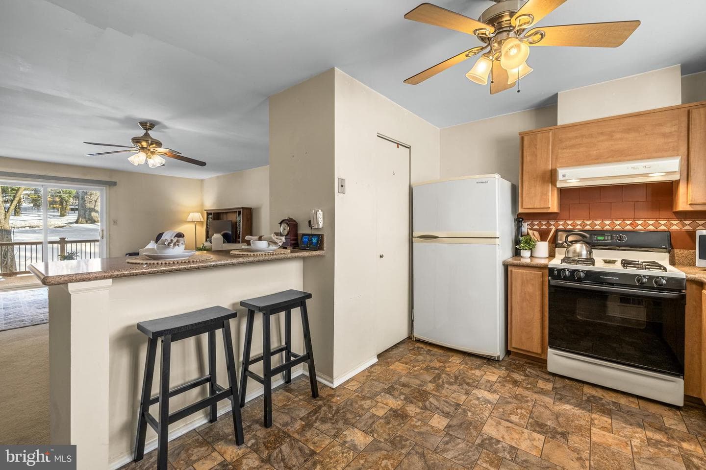 24 Boulder Court photo 4