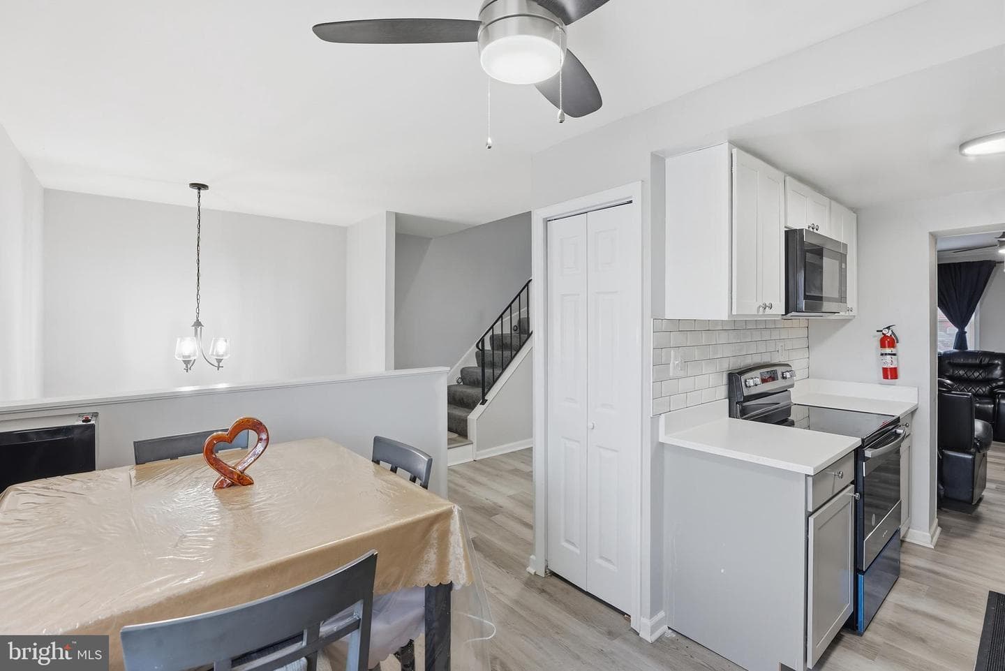 14 Sharrow Court photo 7
