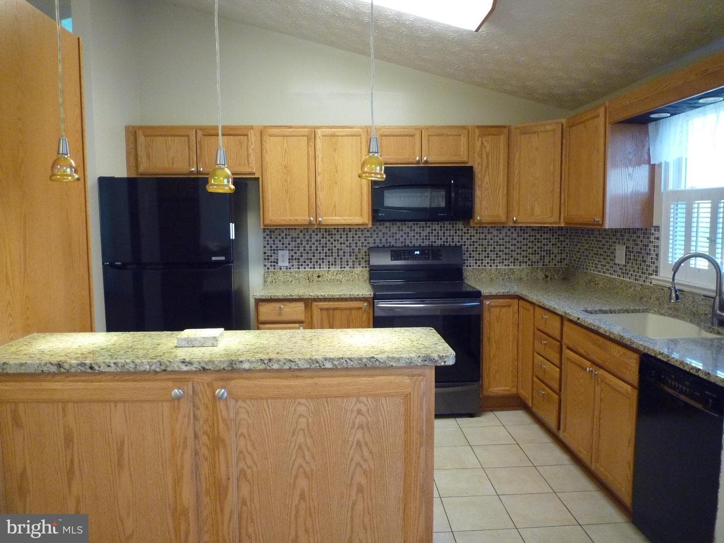 9809 Britinay Lane photo 14