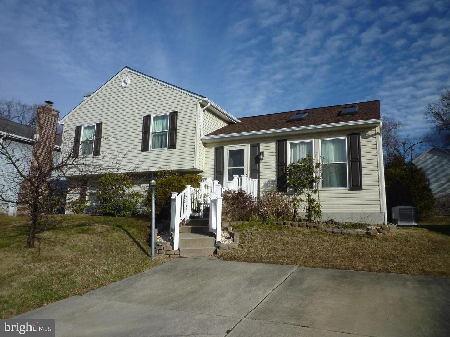 9809 Britinay Lane photo 3