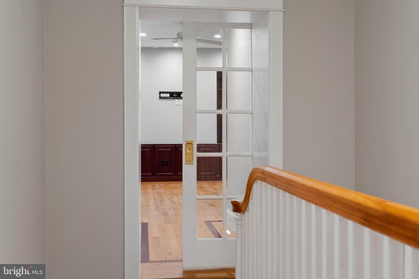 101 Thicket Road photo 18
