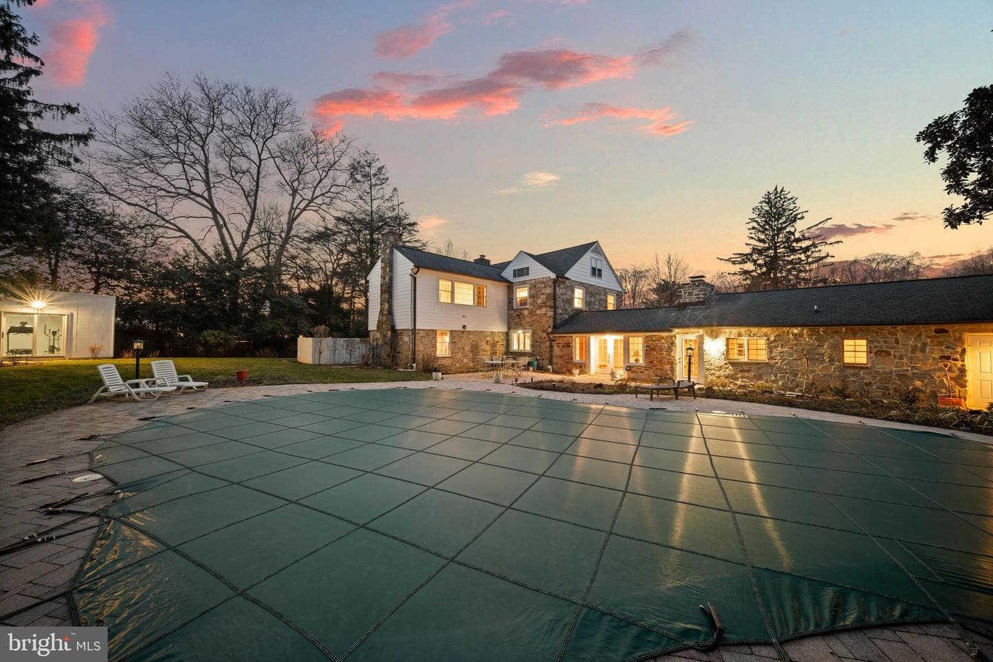 101 Thicket Road photo 23