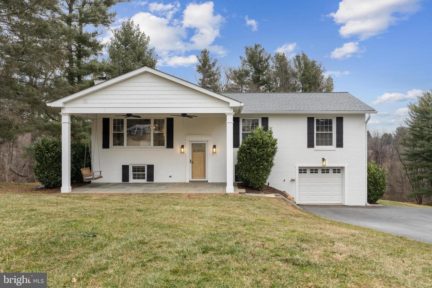 4406 Old Farm Road photo 3