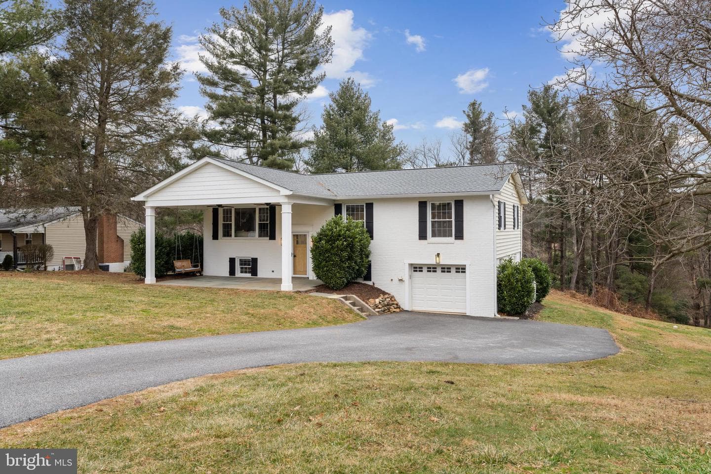 4406 Old Farm Road photo 5