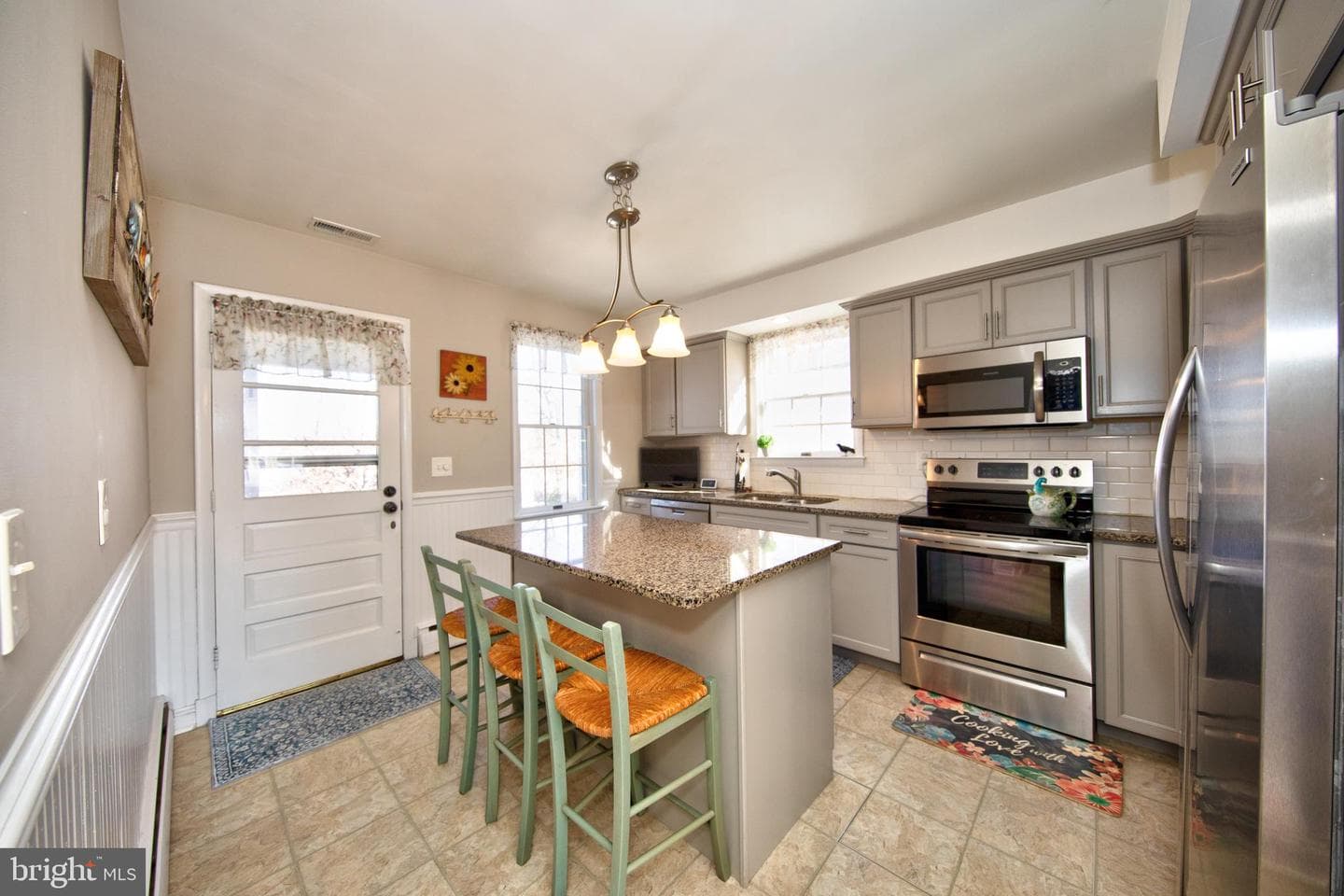 344 Ida Avenue photo 13