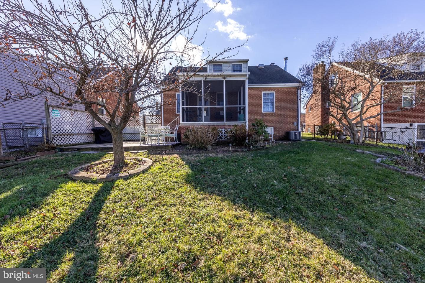 344 Ida Avenue photo 32