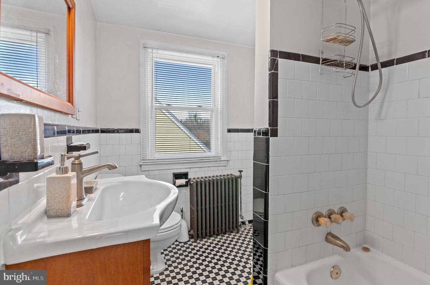 9633 Harford Road photo 29