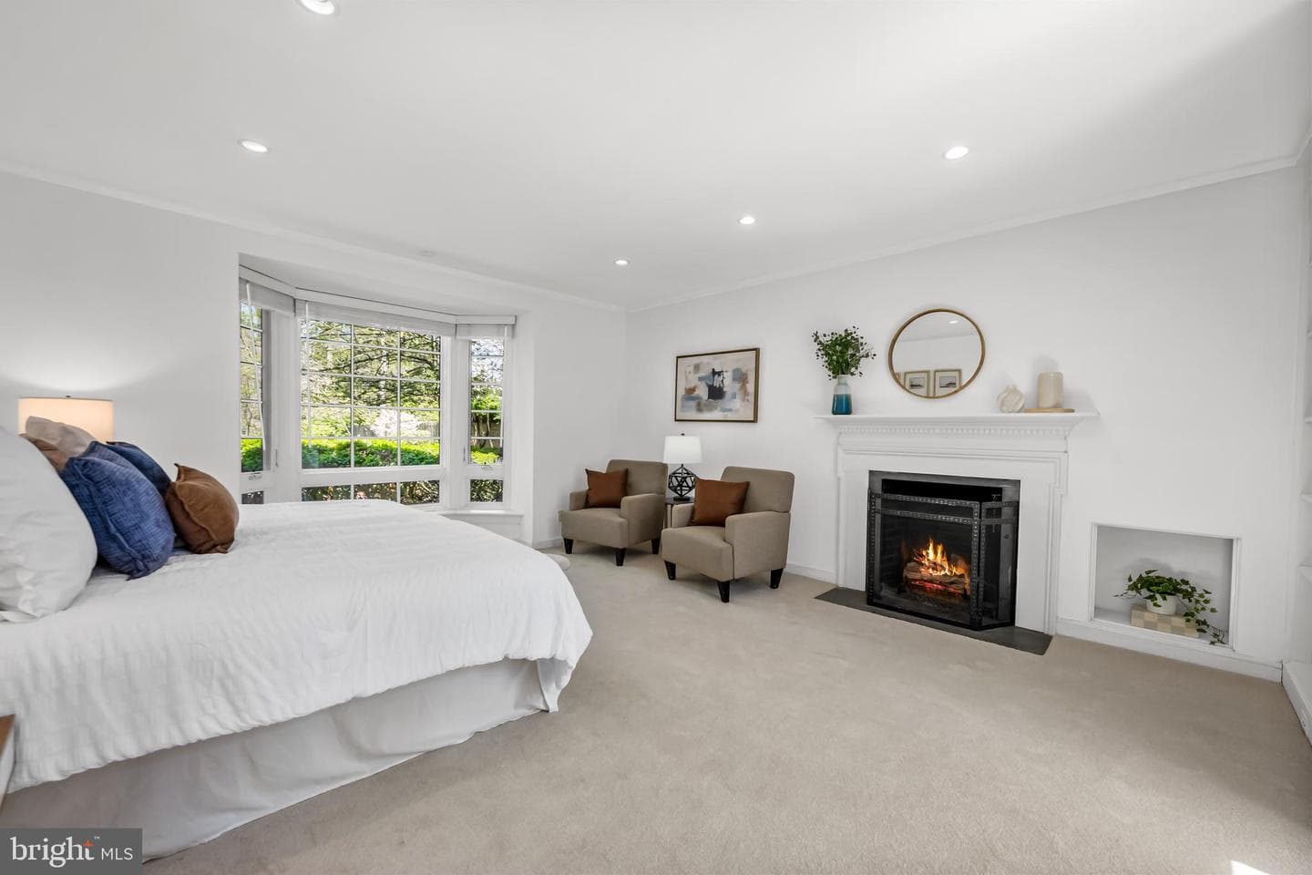 6 Meadow Road photo 32
