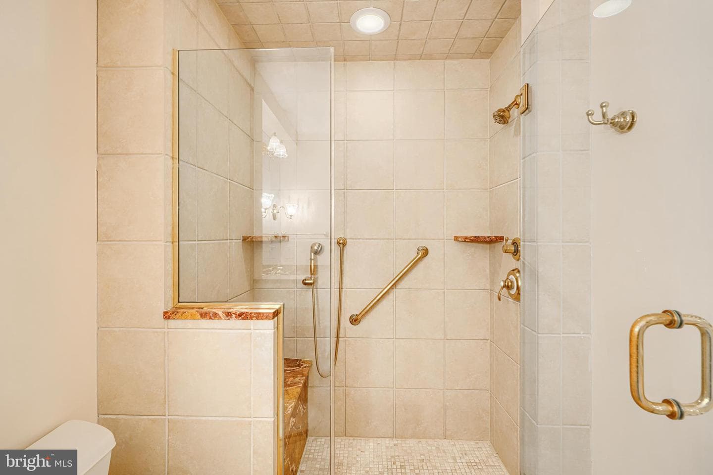 17 Oakhampton Drive photo 28