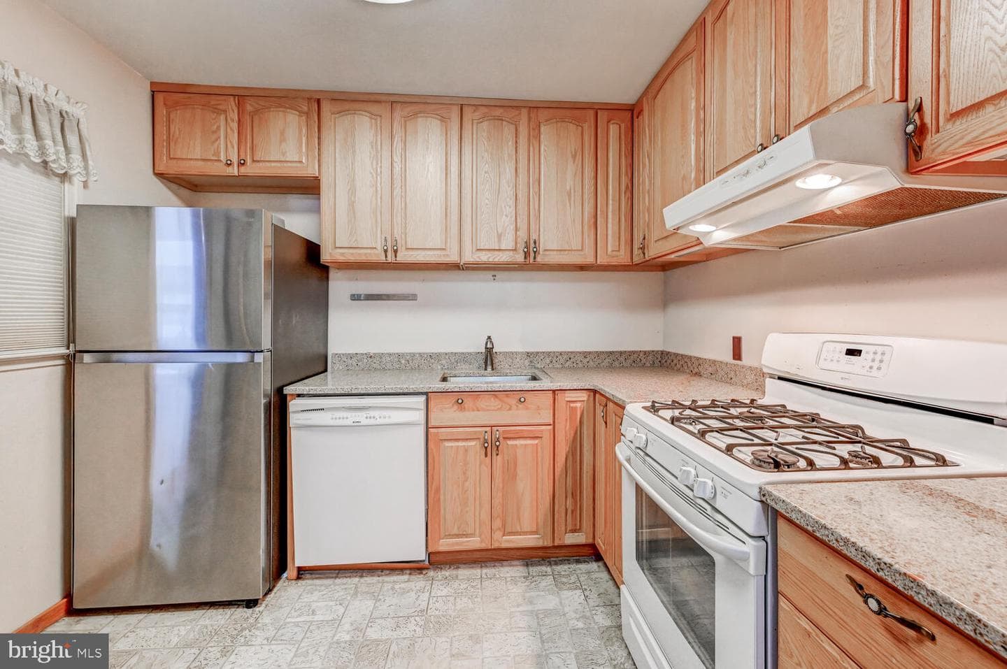 2200 Ellen Avenue photo 12