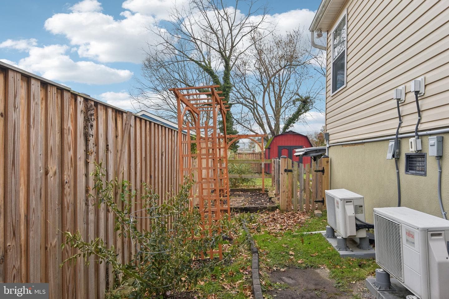 7803 Clarksworth Place photo 40