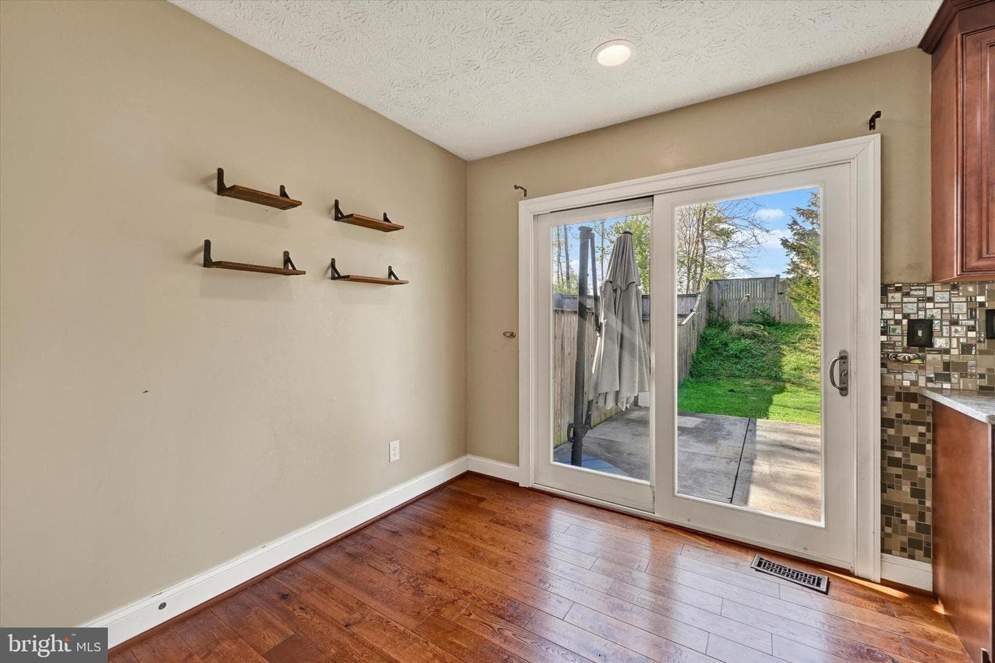 19 Derwood Court photo 13