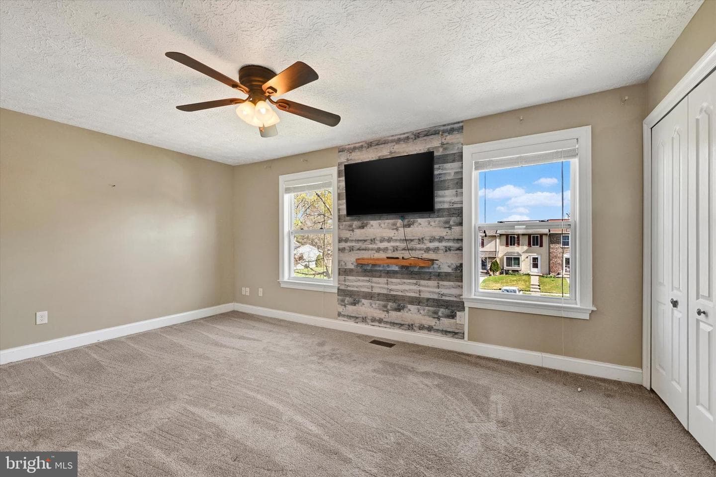 19 Derwood Court photo 15