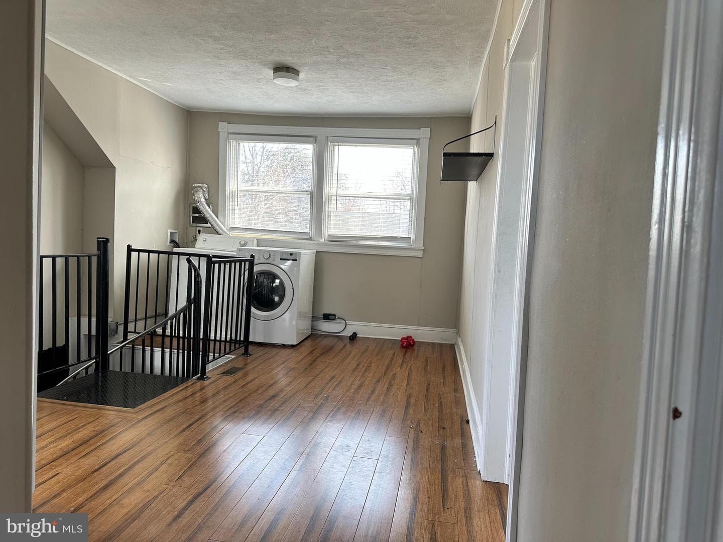 7729 Bagley Avenue photo 11