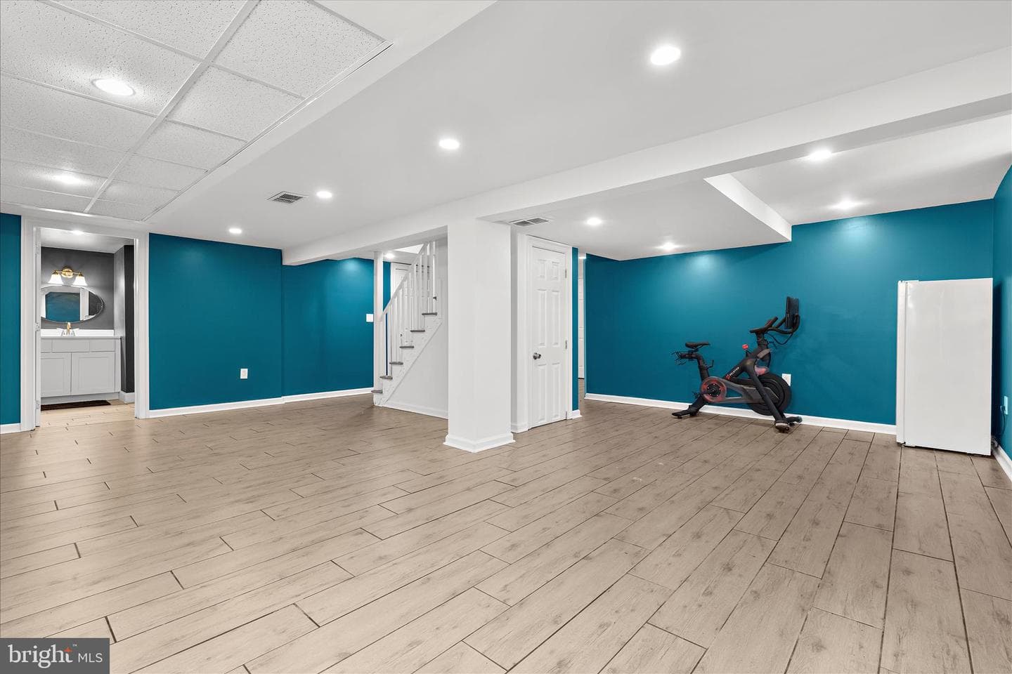 3108 East Avenue photo 17