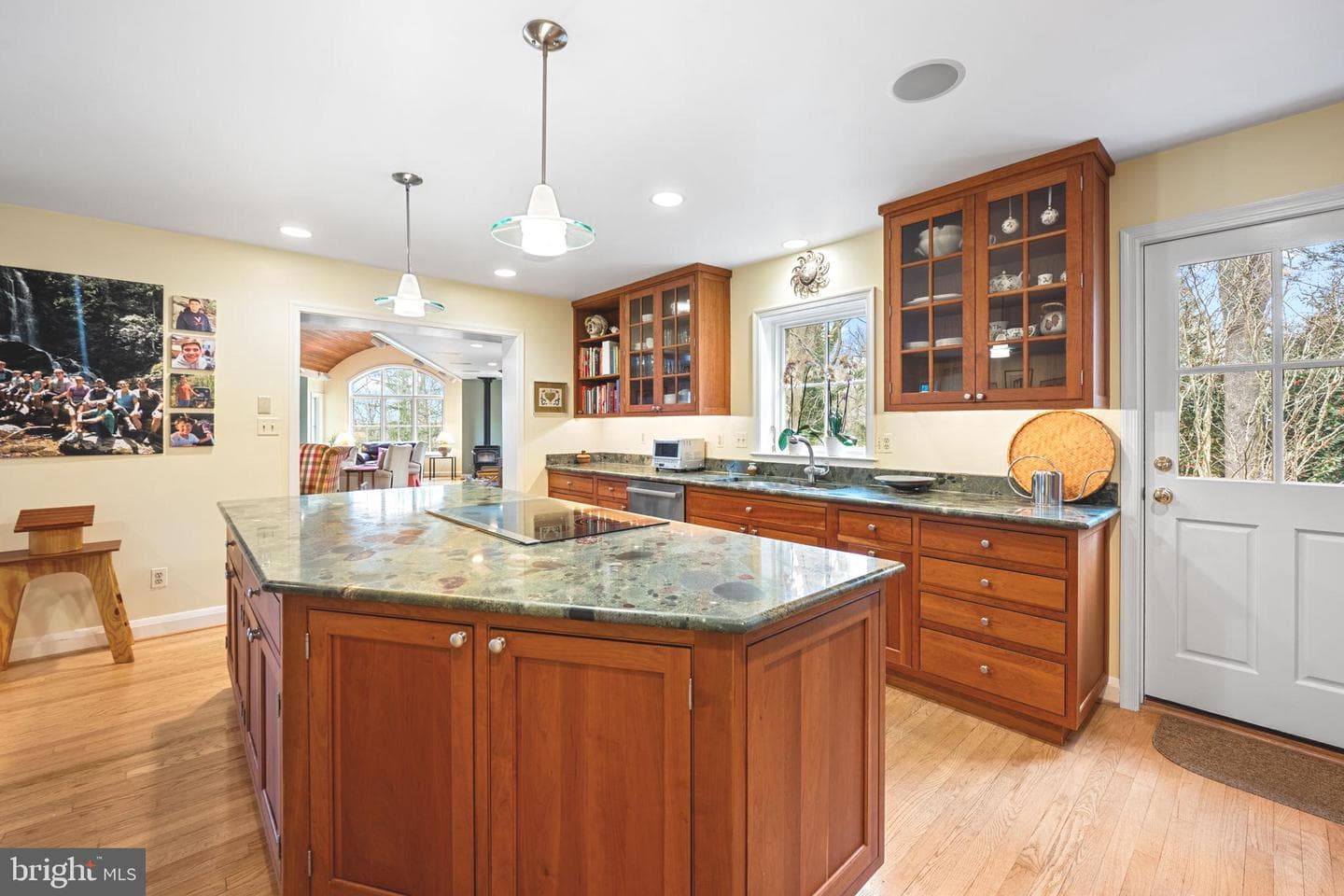 6507 Darnall Road photo 21