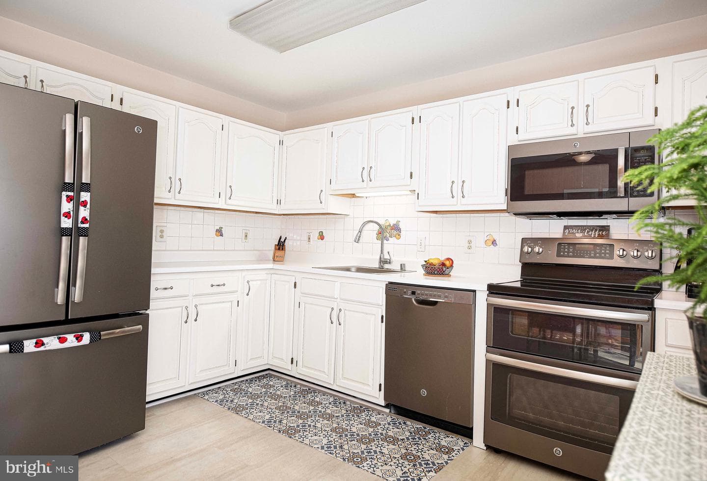 3901 Hannon Court #1g photo 14
