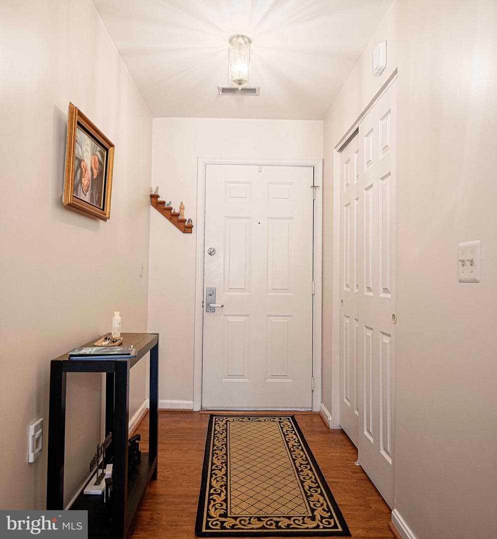 3901 Hannon Court #1g photo 8