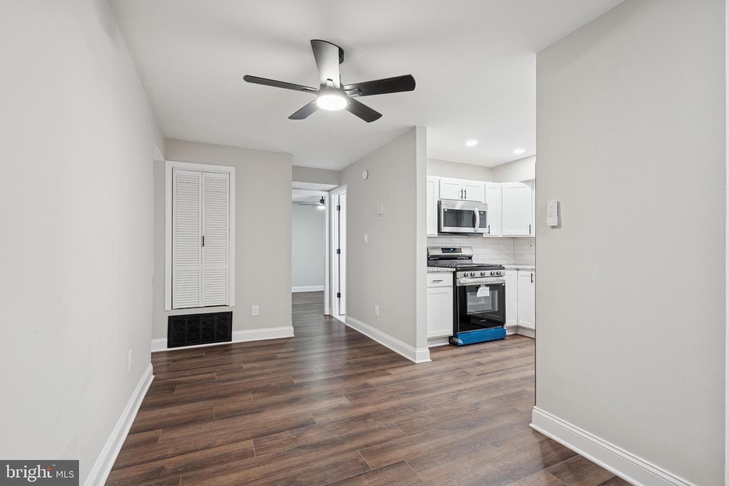 11909 Tarragon Road #d photo 5