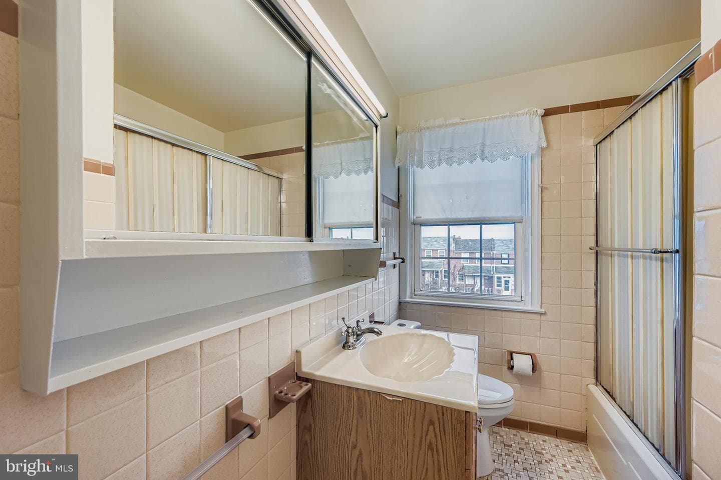 7165 Gough Street photo 14