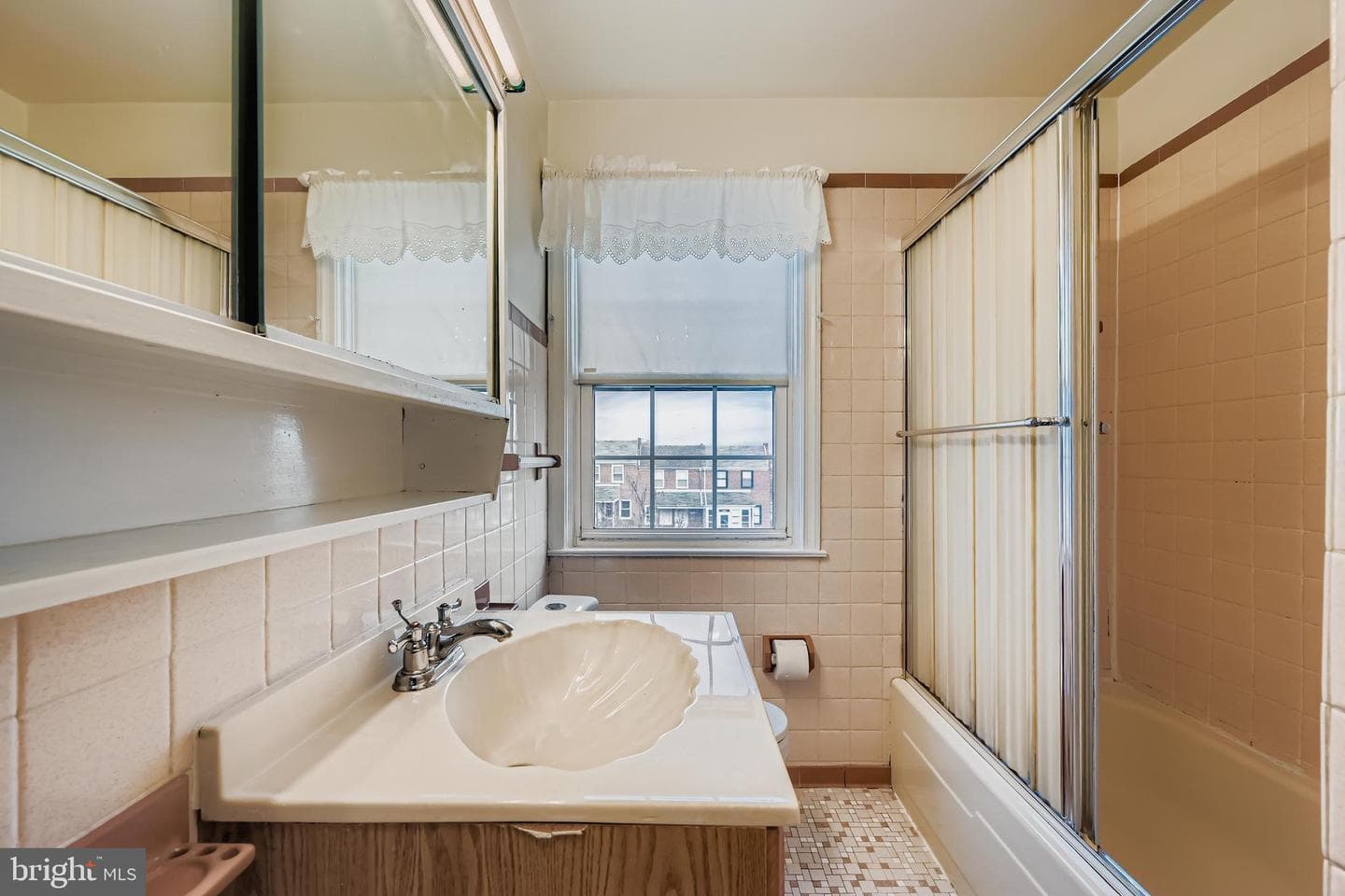 7165 Gough Street photo 15