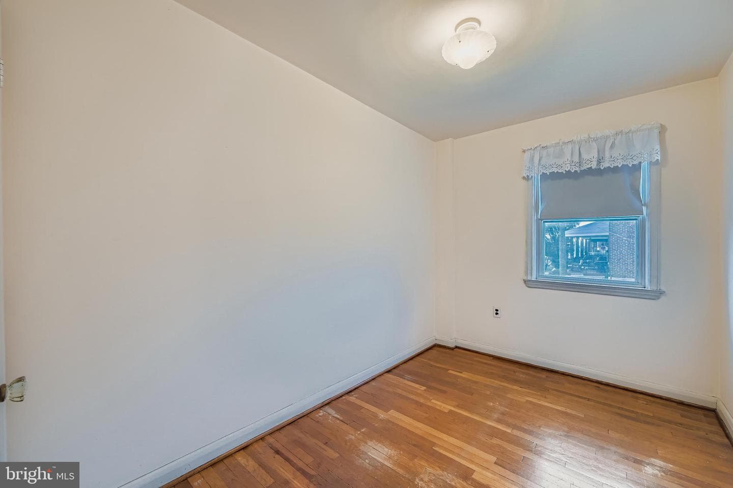 7165 Gough Street photo 17