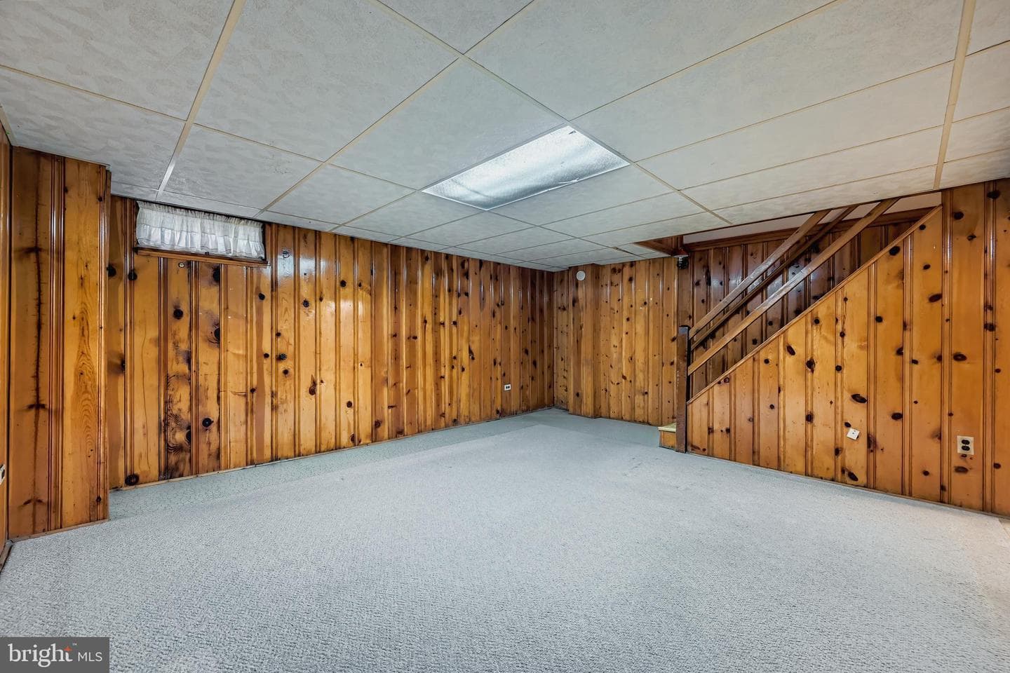 7165 Gough Street photo 18