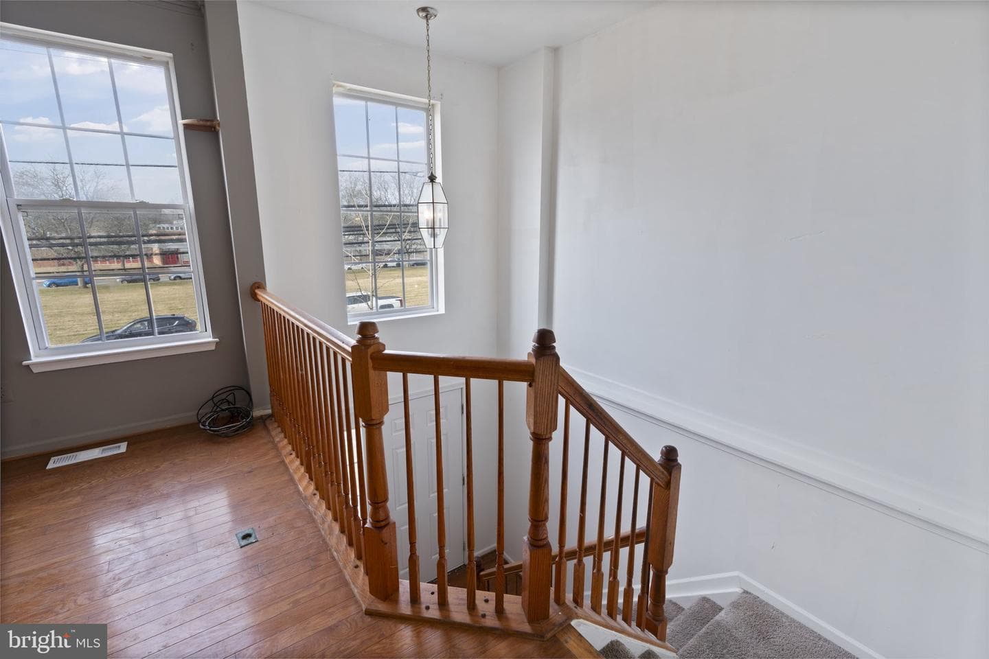 811 Middle River Road photo 10