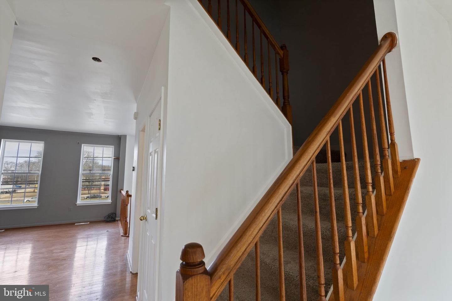 811 Middle River Road photo 19