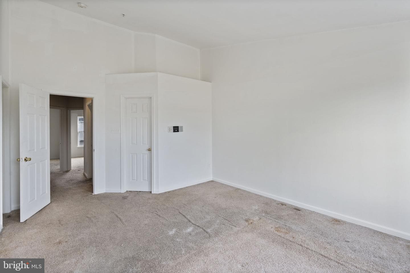 811 Middle River Road photo 23