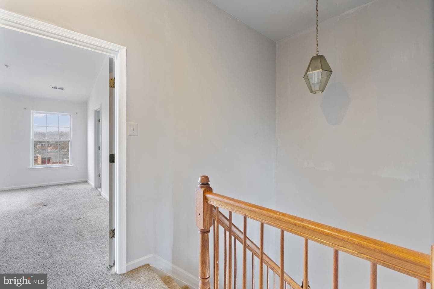 811 Middle River Road photo 34