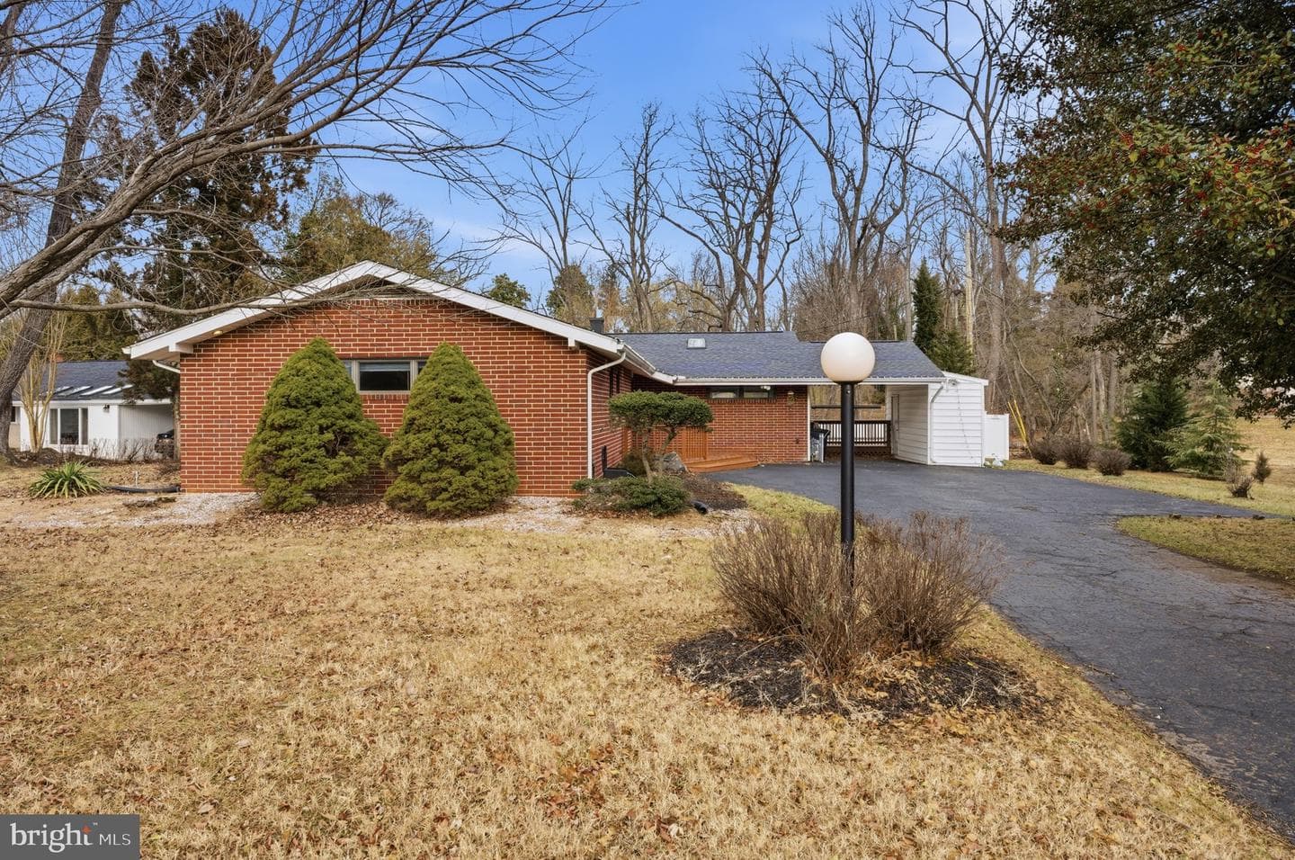 8 Peachtree Court photo 1
