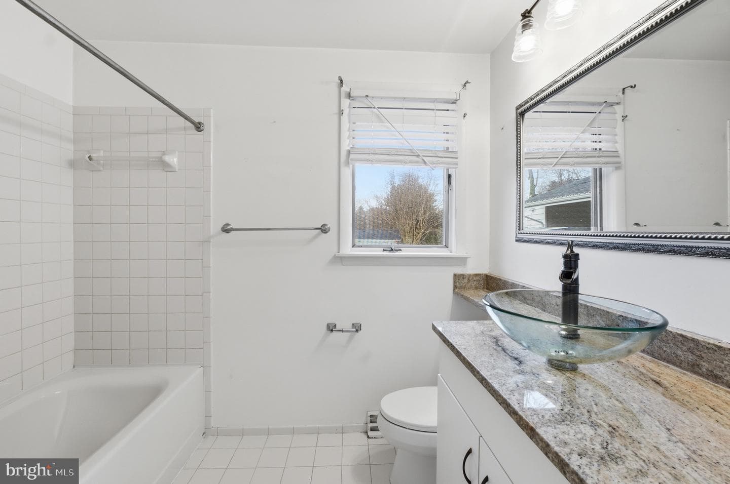 8 Peachtree Court photo 26