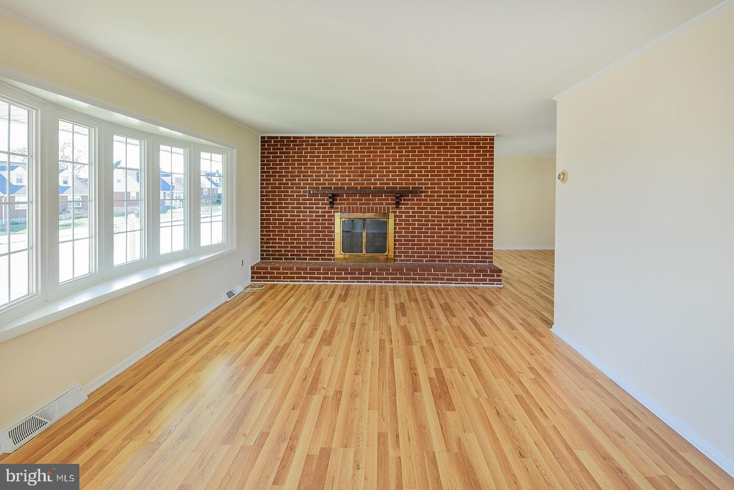 3702 E Joppa Road photo 5