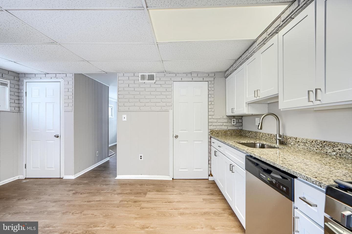 2014 Larkhall Road photo 18