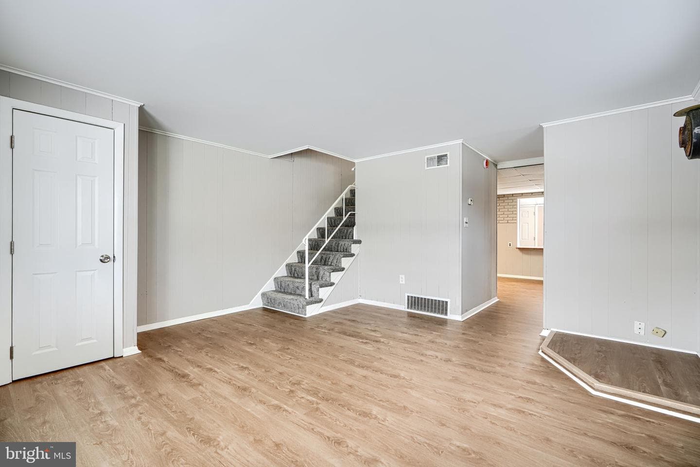 2014 Larkhall Road photo 6