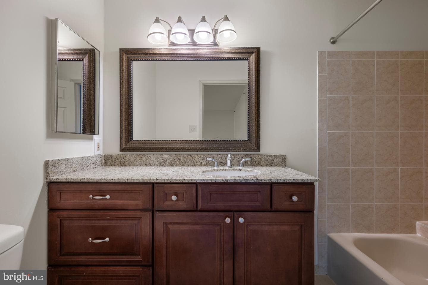 14211 Quail Creek Way #305 photo 16