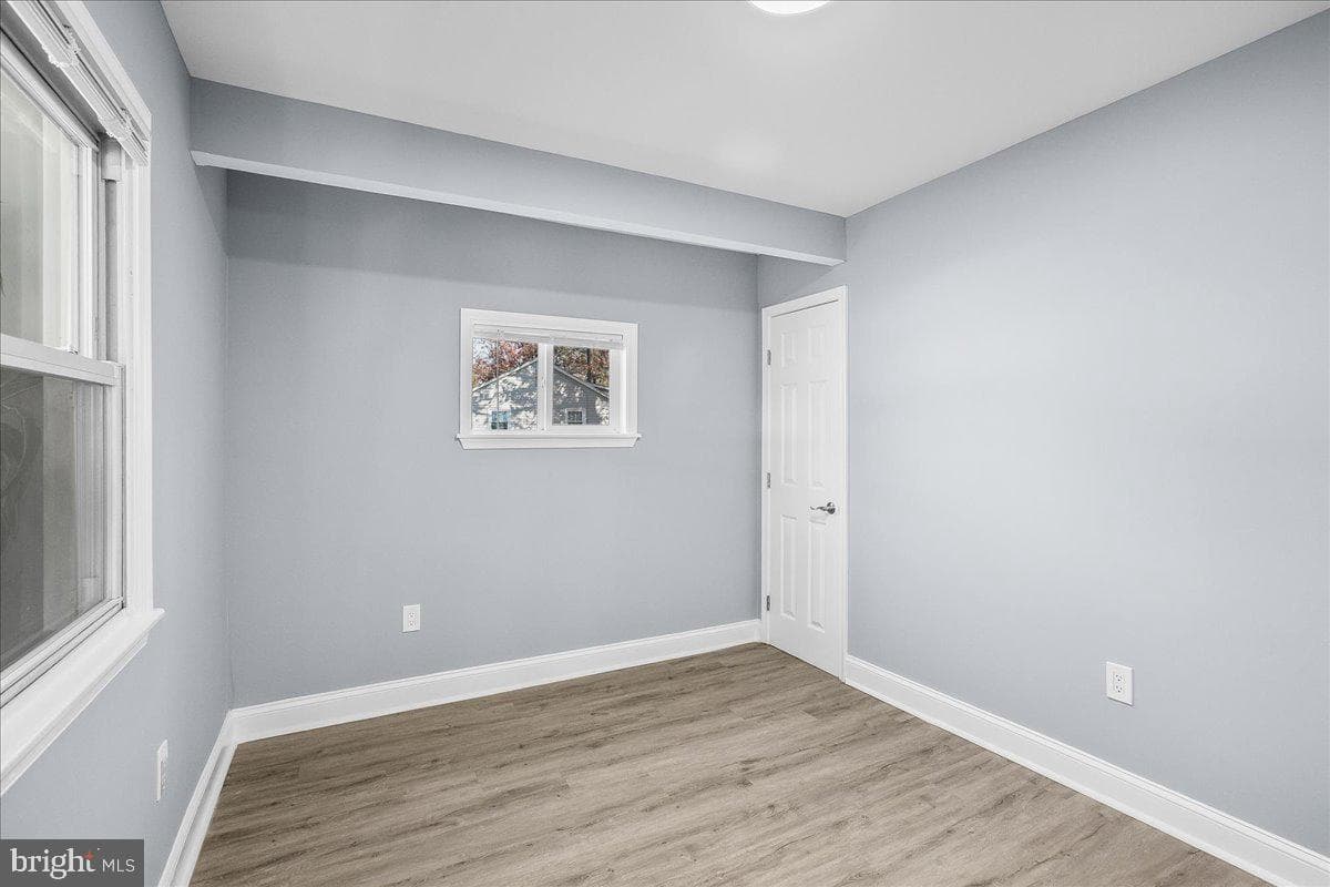 57 Transverse Avenue photo 7
