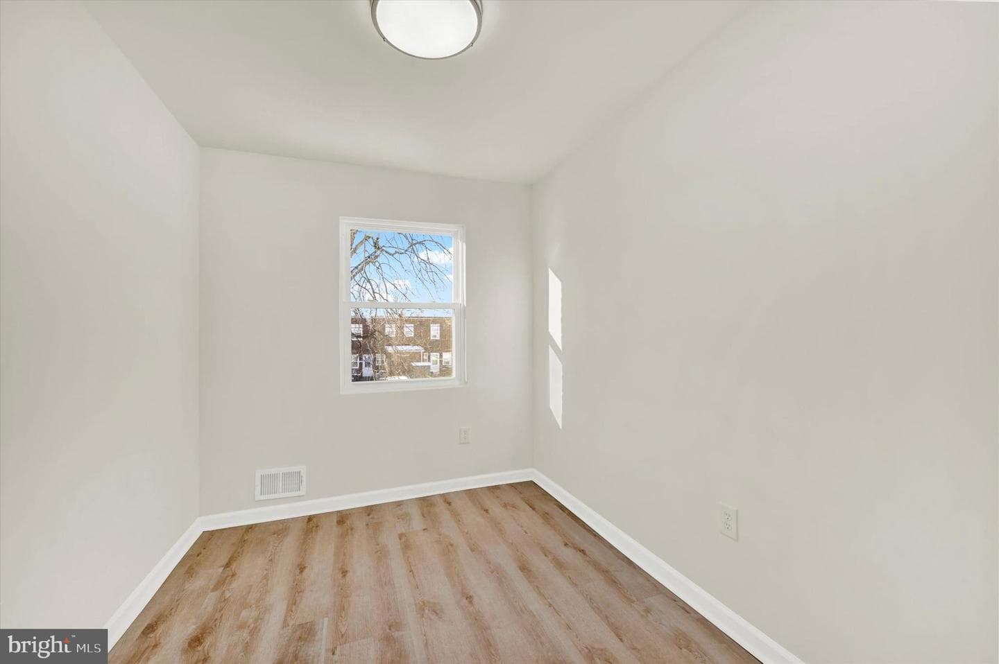 1649 Gray Haven Court photo 13