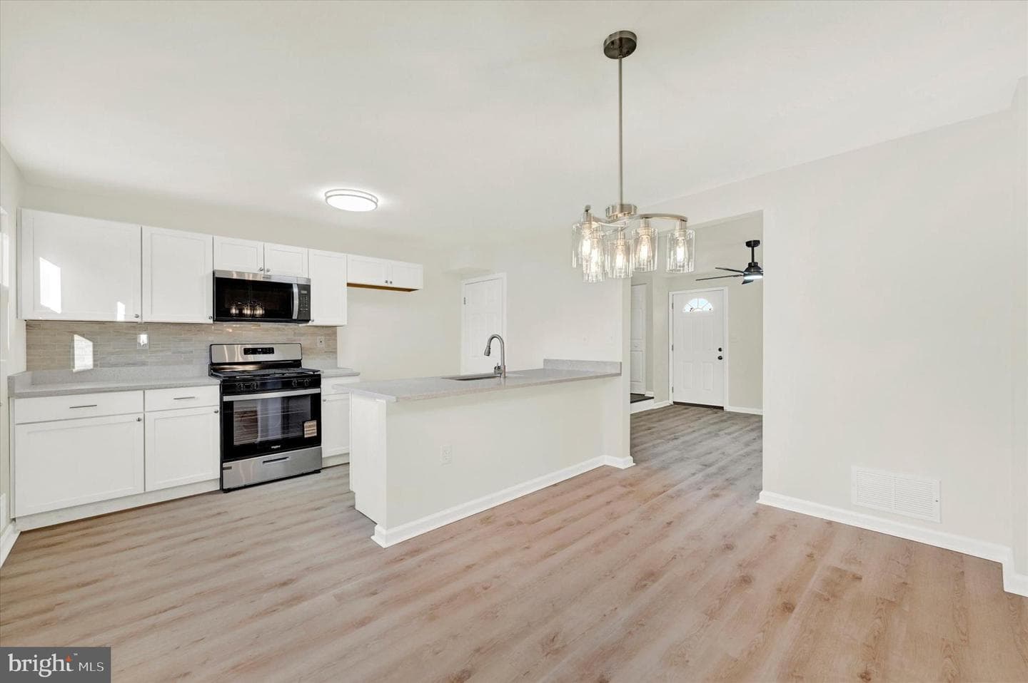 1649 Gray Haven Court photo 8